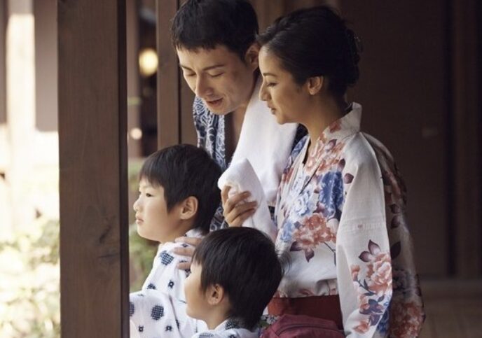 積翠園公式HPより引用 4人家族 浴衣姿