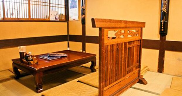 郡上八幡　鉄板料理泉坂　店舗内観　座敷