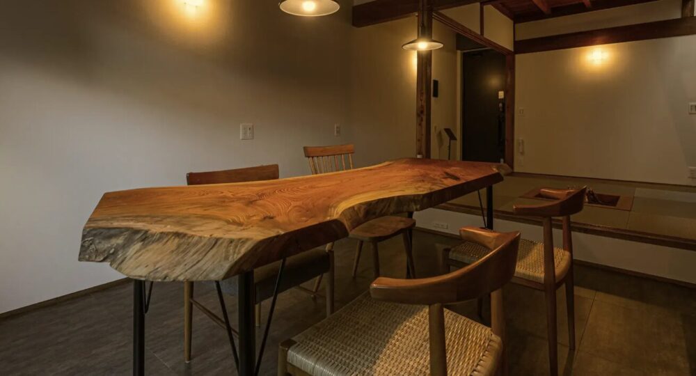 古灯　内観　郡上　一棟貸し宿